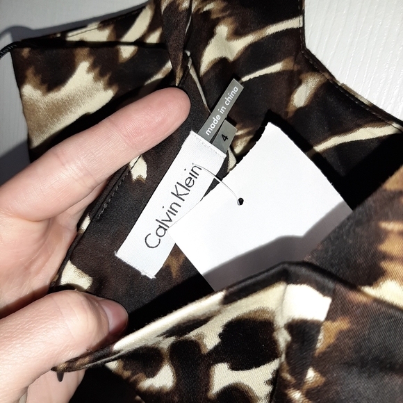 Nwt size 4 calvin Klein dress its bigger - Picture 2 of 3
